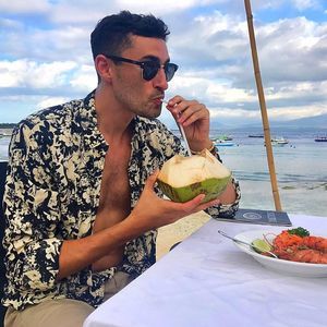 Meet your Posher, Zach